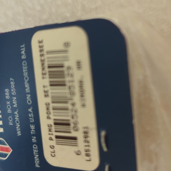 University of Tennessee set of 6 Ping Pong balls. - Picture 5 of 6